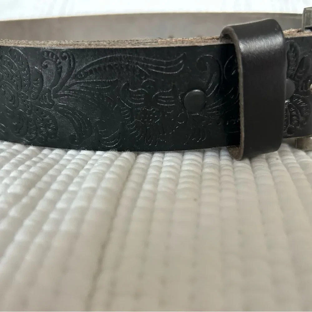 Mens Black Embossed Genuine Leather Embossed Western Inspired Belt Silver Buckle